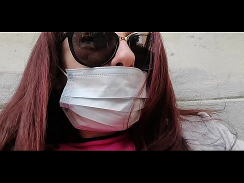 ❤️ ニコレッタは隣人に復讐し、彼のガレージでおしっこをする（特別Covid19イタリア検疫所） ☑ 美女ポルノ ❌️❤